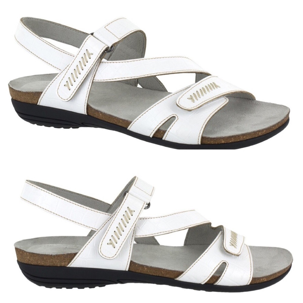 🆕Black comfy sandals by Easy Street. - Picture 5 of 6